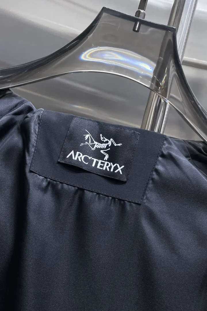 Same Style， ！2026ss New Arrival ，Original Premium ！ ， Breathable ， ， ， Quality。 ！ ， ！Sizes：M～3XL， 195 。